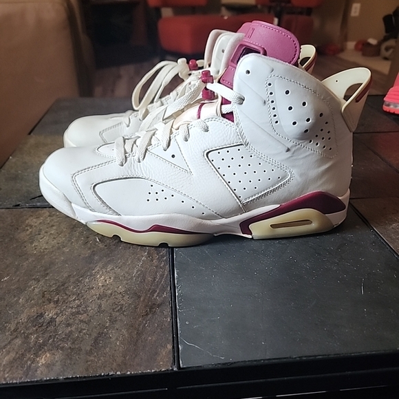 Air Jordan 6 Maroon 2015 Men’s size 11 - Picture 7 of 7